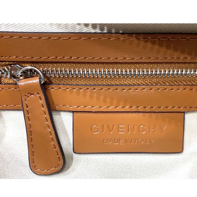 Fashionrepsfam ru Bag 2203RF0004 Givenchy 0803